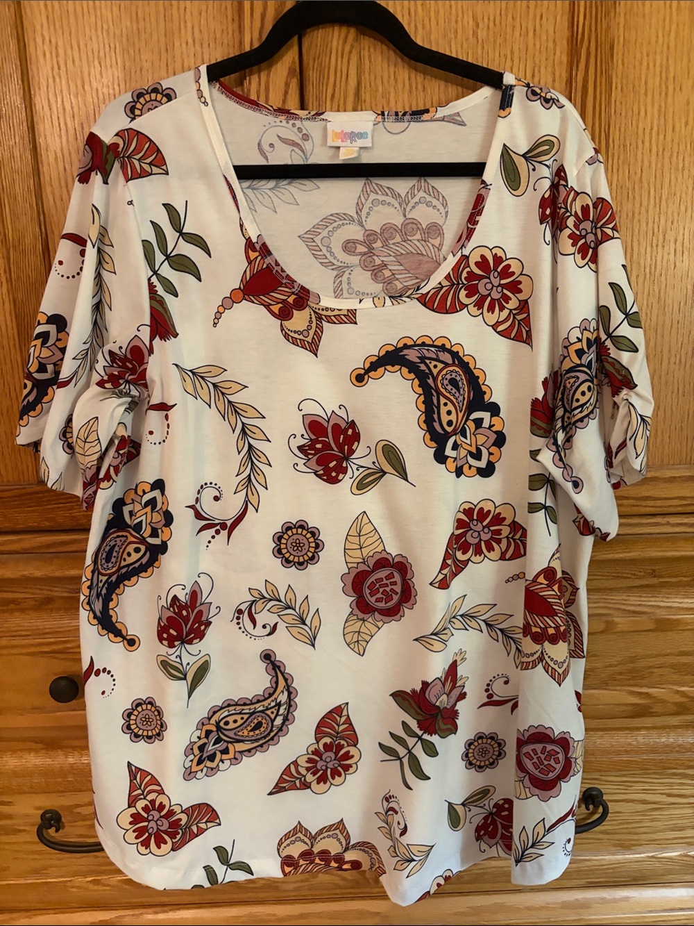 LuLaRoe Cream Scoop Neck Top with Red & Navy Paisley Floral Print